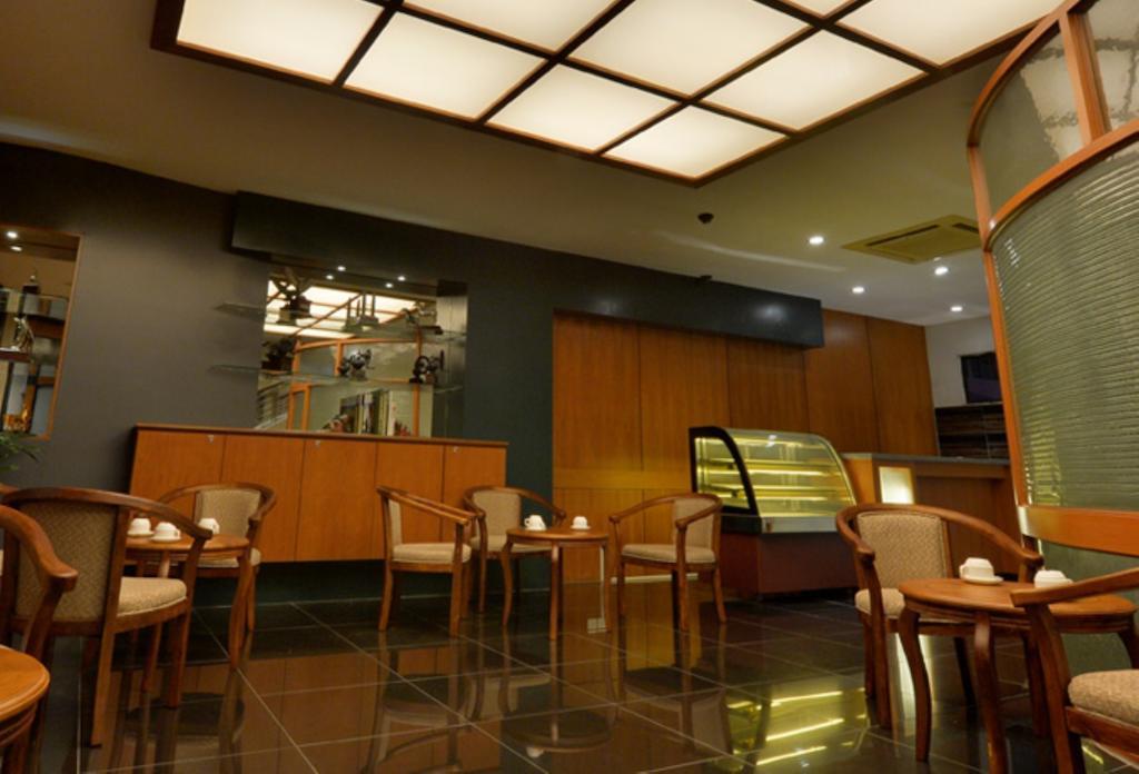 קוטה קינבלו Asiana Hotel מראה חיצוני תמונה