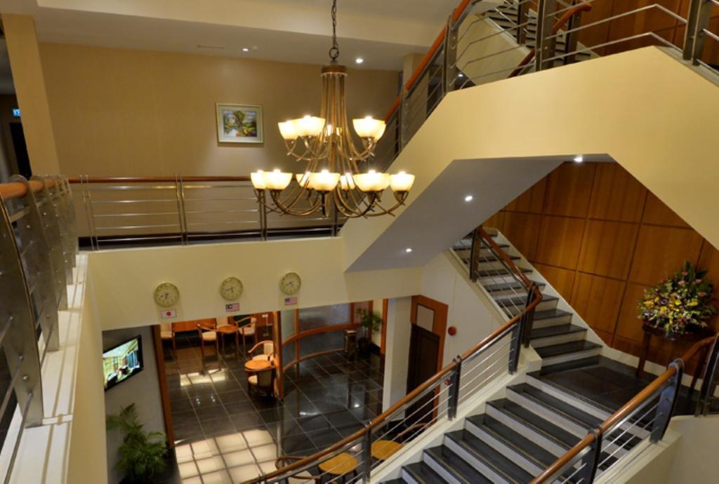 קוטה קינבלו Asiana Hotel מראה חיצוני תמונה